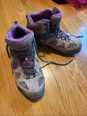 Hi-Tec Purple and Taupe Outdoor Hiking Boots